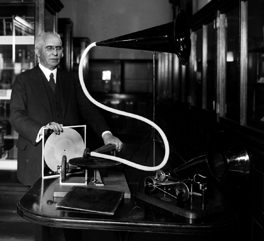 who invented the gramophone