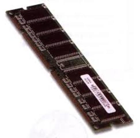 La primera memoria RAM