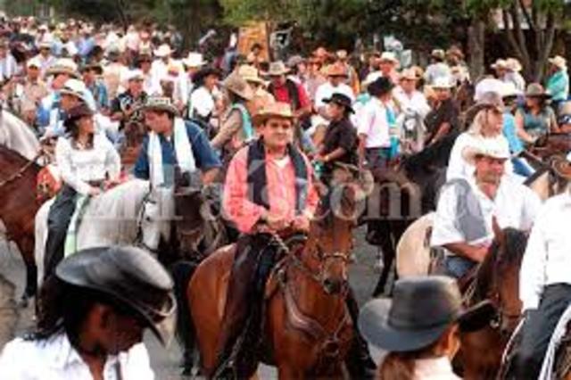 CELEBRACIÓN  DE  LA  ÚLTIMA FERIA AGRO-INDUSTRIAL