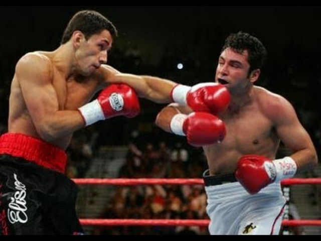 Felix Sturm VS Oscar De La Hoya