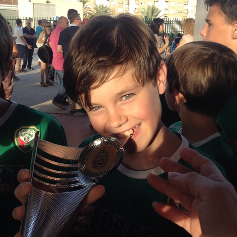 MI PRIMER TROFEO DE FÚTBOL