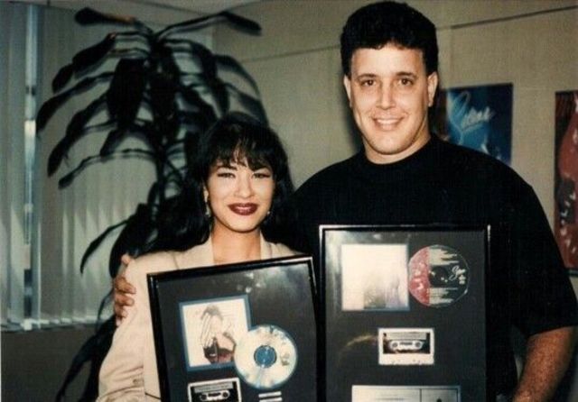 Descubierto por EMI Latin Label