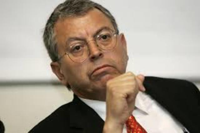 Renuncia el comisionado de paz