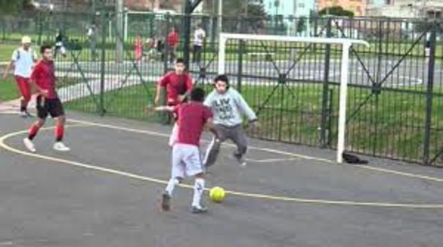 A mis 16 estudiaba y me divertía mucho