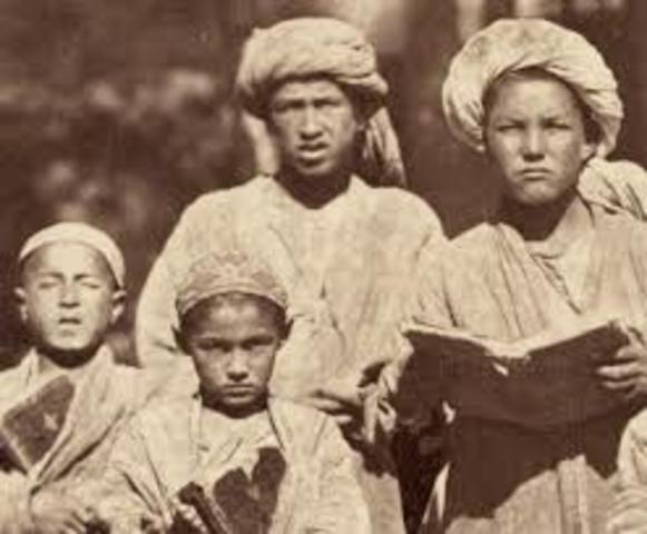 surgieron las escuelas musulmanas