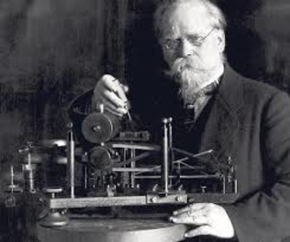 First Seismometer with Damping