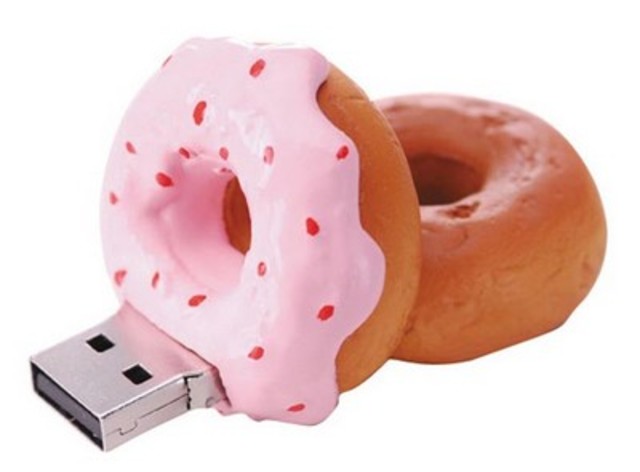 invención del pendrive
