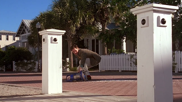 Los sucesos extraños comienzan a ocurrir