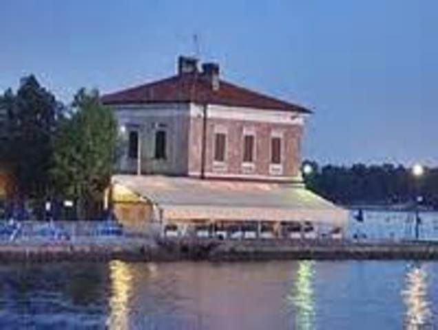 VILLAGGIO TURISTICO MUGGIA