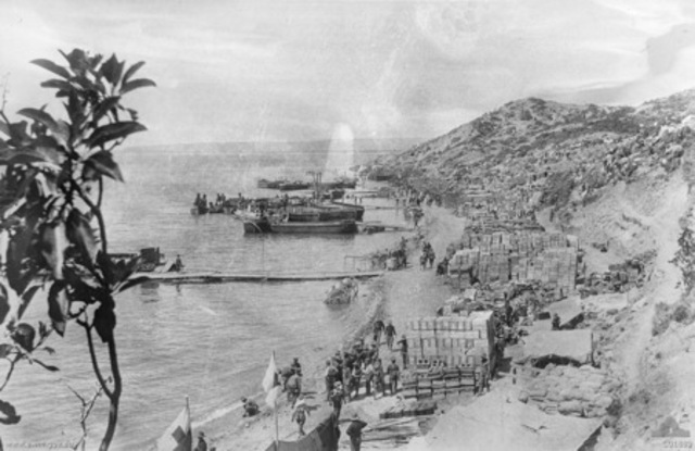 Australians land at Gallipoli