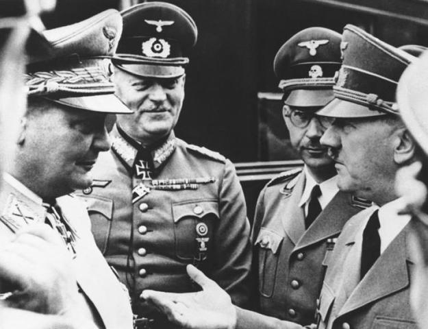 Hitler Sets Up Dachau