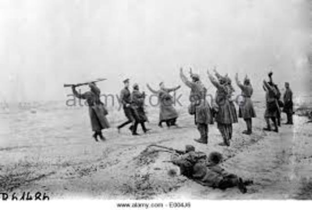 Austria-Hungary surrenders to the Aliies