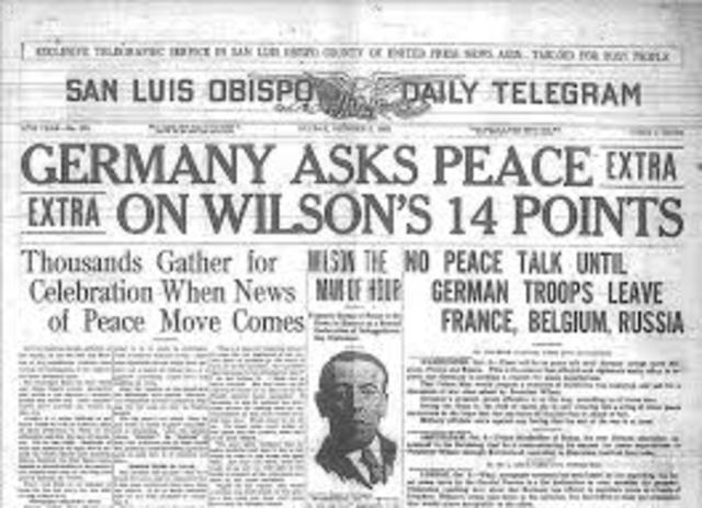 Woodrow Wilson presents his Fourteen Points Plan
