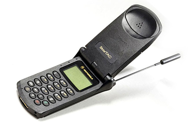 MOTOROLA STAR TAC