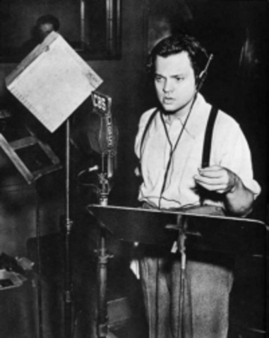 Orson Welles broadcasts the WAR of the Worlds