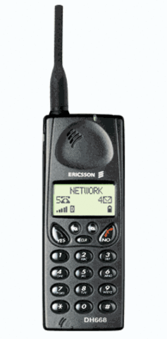 Tercer celular de la historia.