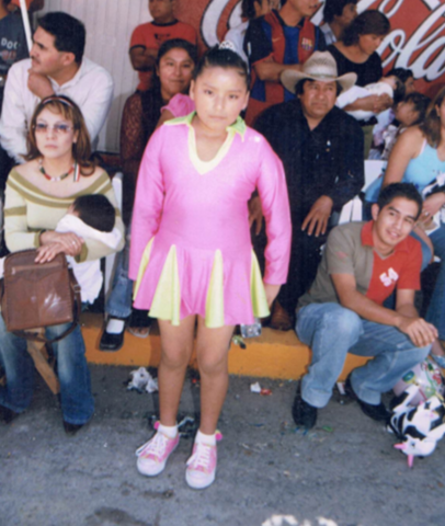 Participación de bastonera.