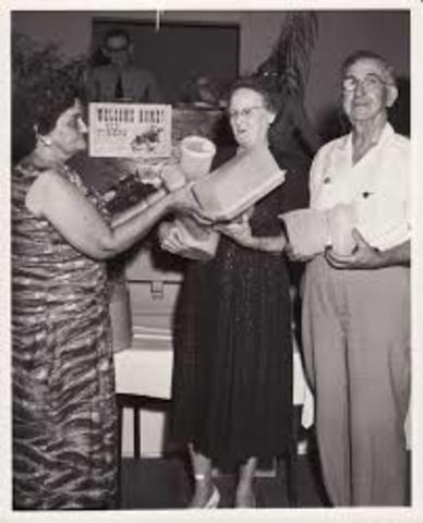 Department stores begin selling Tupperware®