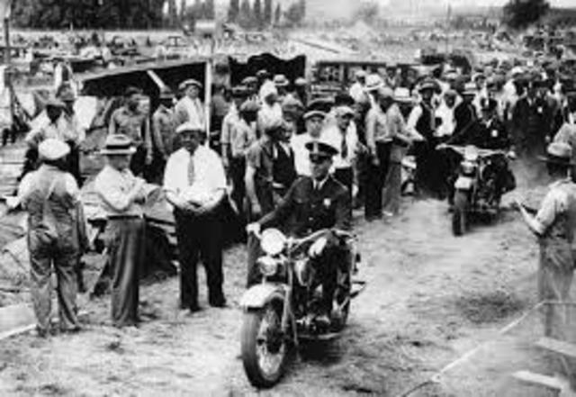 hoover disbands the bonus army