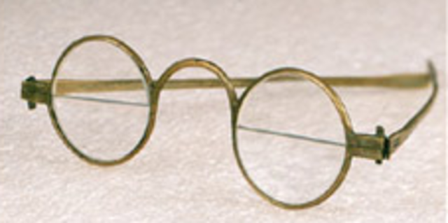 1700s Glasses