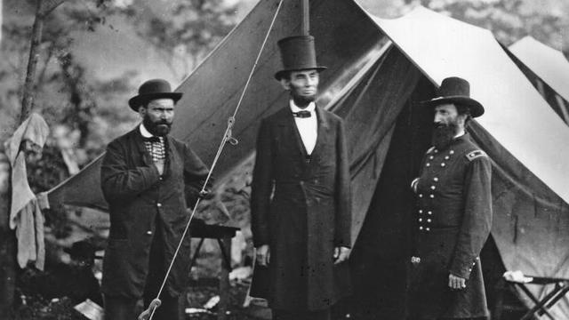 Lincoln Calls For Federal Troops