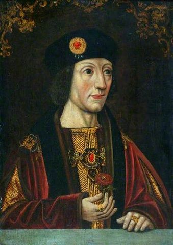 1485-First Tudor king, Henry VII, is crowned