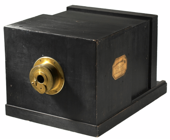 The Daguerreotype Camera