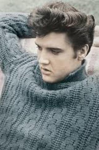 Elvis is born