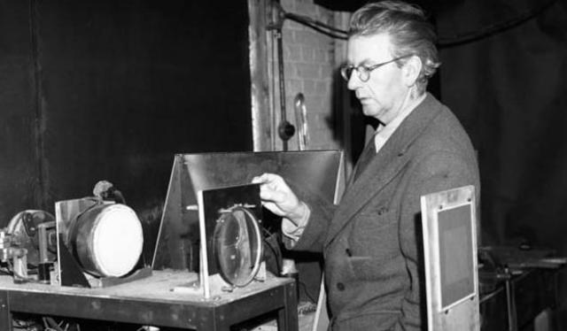 PRIMERA DEMOSTRACIÓ PÚBLICA DE TELEVISIÓ