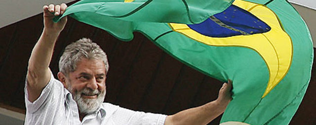 2006 - Lula se reelege