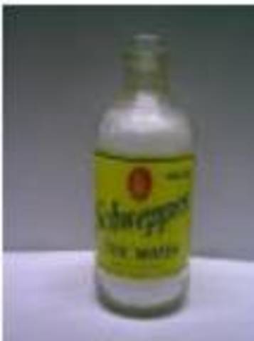 LANZAMIENTO DE AGUA.