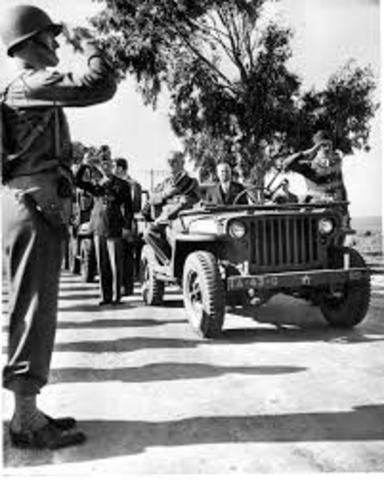 Roosevelt leaves presidency and visits Africa