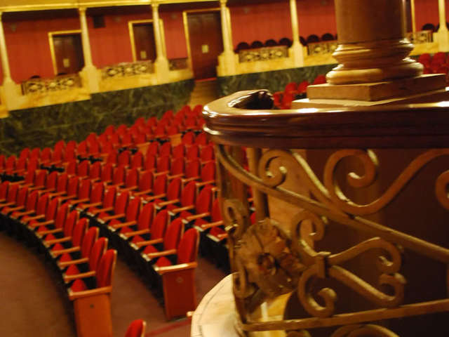 En el Centro Cultural Universitario se inaugura el Teatro Juan Ruiz de Alarcón y el Foro Sor Juana Inés de la Cruz, así como el Espacio Escultório.