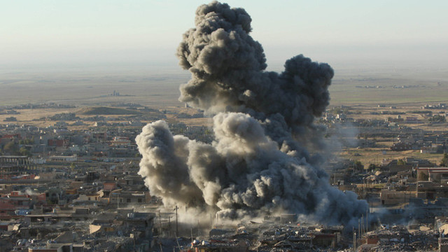 Ataques a las zonas de Sinyar, Telefar y Al Baay por la coalición internacional.