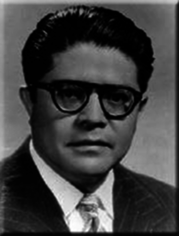 Rector Navo Carrillo Flores. Se crea ENP 5