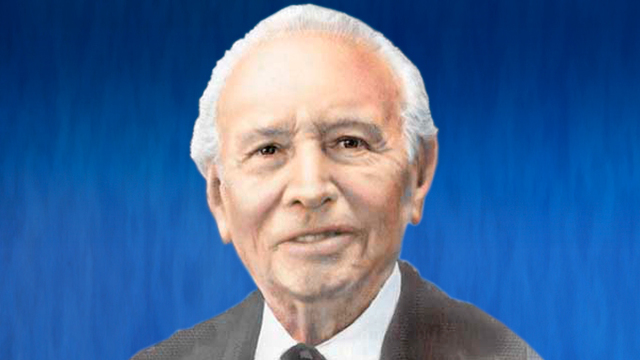 Rector Salvador Zubirán Anchondo.