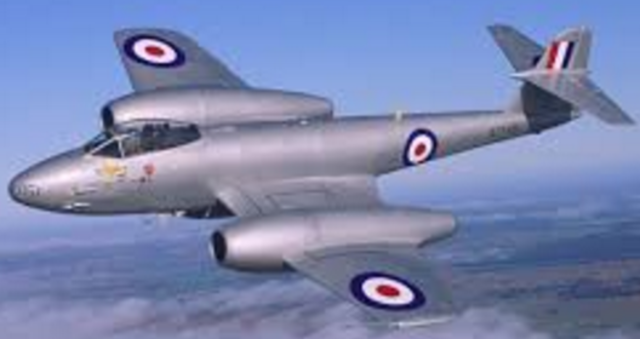 american gloster meteor was the first jet plane to be used in the war