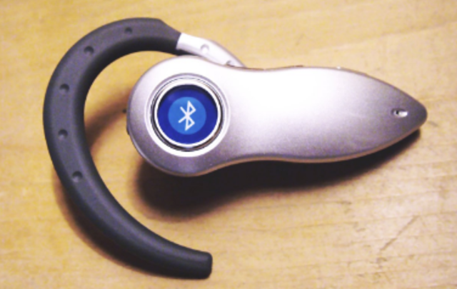 Invent of Wirless Headphones