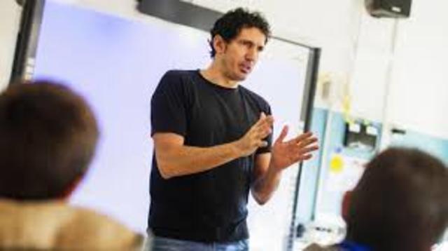 Fecha y hora de platica en la semana