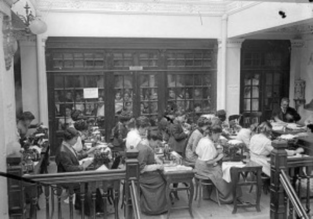 En 1912 Ley de Silla.