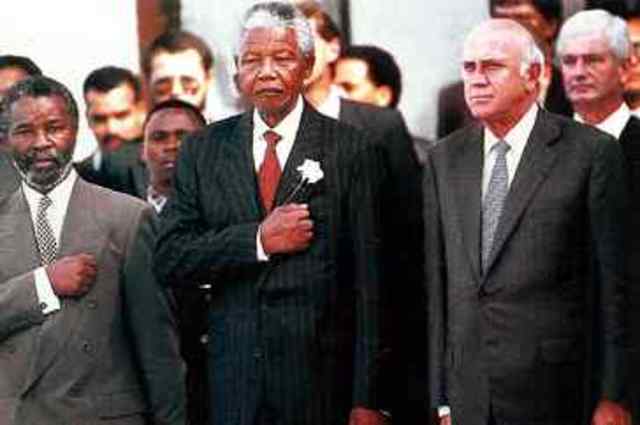 Nombramiento de Nelson Mandela como presidente sudafricano