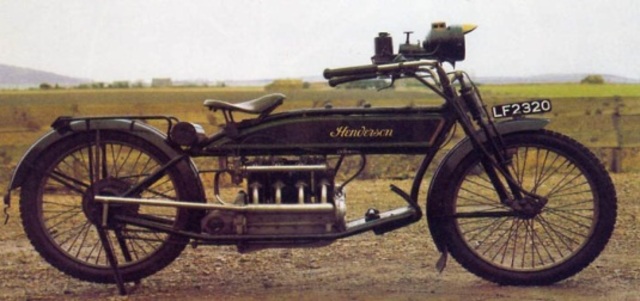 Se crea la Henderson Four norteamericana