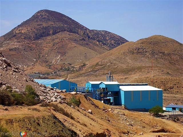 ESTUDIOS AMBIENTALES EN EL SECTOR MINERO