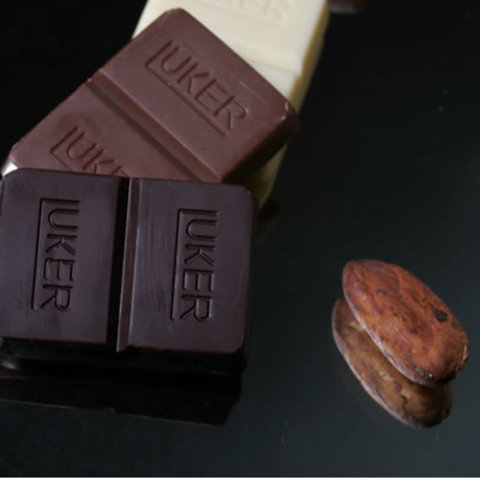 Primera pastilla de chocolate