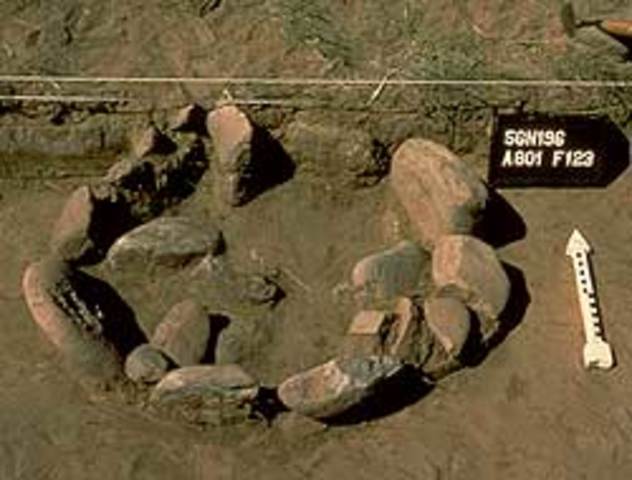 Hearths and other advanced objects date back to this time.
