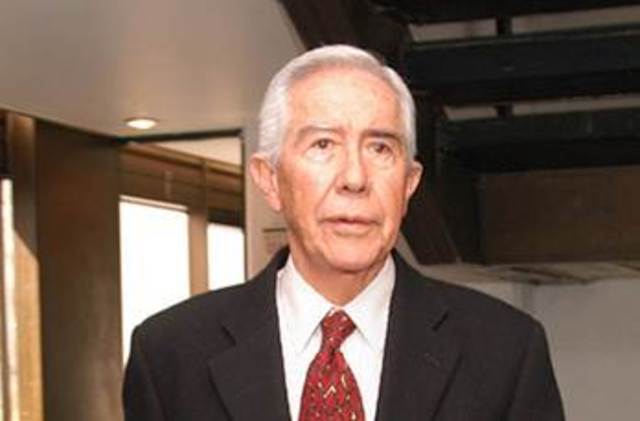 Ignacio Pichardo Pagaza. "Introducción a la administración pública en México"