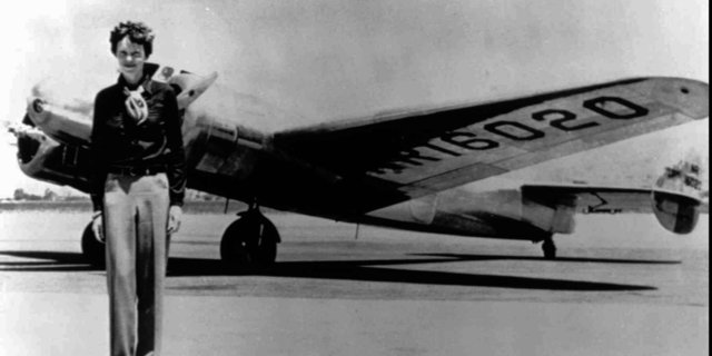 Amelia Earhart Takes Solo Flight Across the Atlantic