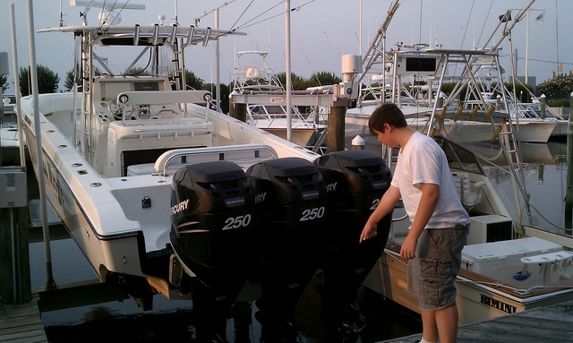 I am checking out the boat I will own as soon as I make my Billions!