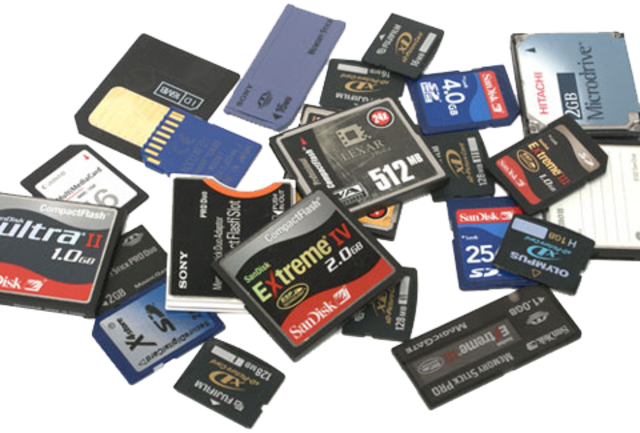 LAS MEMORIAS COMPACTAS