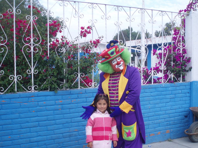 Primer festival de payasos en primaria